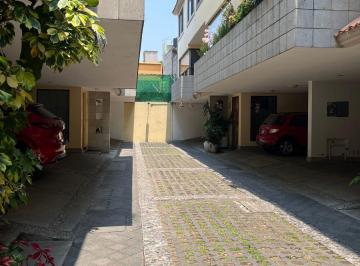 Casa en condominio de 3 habitaciones, Coyoacán · Casa en Condominio en Renta en Coyoacán – 3 Recámaras, 2 Estacionamientos y Área Verde Común