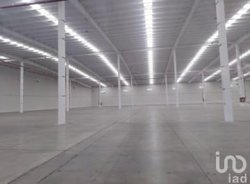 Bodega comercial · 11000m² · 15 Estacionamientos · Bodega Nueva Tultitlan Renta