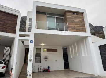 Casa de 3 habitaciones, Santa Catarina · Casa en Venta en Santa Catarina