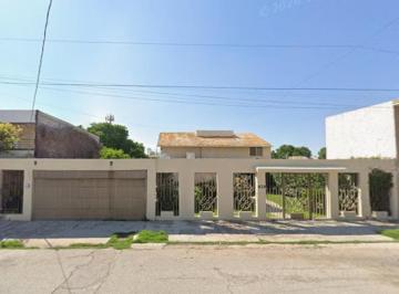 Casa de 5 habitaciones, Torreón · Casa en Venta en Torreon Coahuila