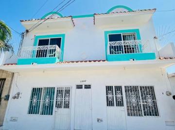 Casa de 2 habitaciones, Mazatlán · Propiedad en Col. Benito Juarez - Ideal Para Rentas y Alta Demanda