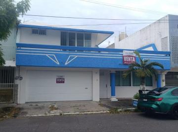Casa de 4 habitaciones, Boca del Río · Casa en Venta en Colonia Petrolera, Boca del Río, Veracruz.