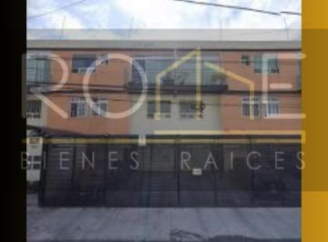 Departamento de 3 habitaciones, Gustavo A. Madero · Casa en Venta en Residencial Zacatenco, Gustavo A. Madero Cerca del Ipn Maja16