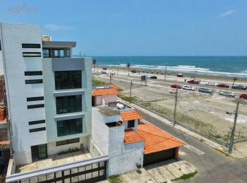 Departamento · 140m² · 3 Recámaras · 1 Estacionamiento · Departamento Cerca del Blvd Vicente Fox | Roof Top con Vista Al Mar