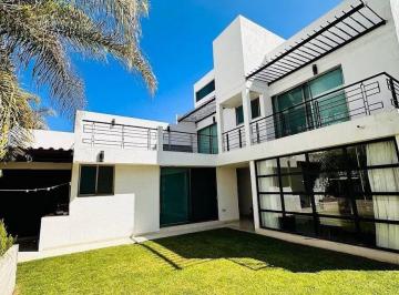 5d47b44d7c73939fbedf6ca50edbd920b74c7797291579f327f61f9287fc4116 · Casa en Venta en Real de Juriquilla