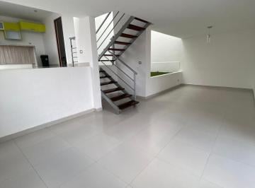 Casa de 3 habitaciones, El Marqués · Casa en Renta en Zen House