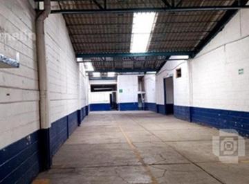 Bodega comercial en Renta  Santa Anita · Bodega en Renta Plutarco Elias Calles 88.