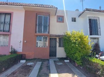 Casa en condominio · 95m² · 3 Recámaras · 2 Estacionamientos · Casa en Venta en Real Casa Blanca, Zapopan, Jalisco
