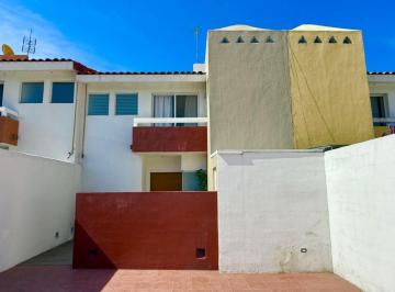 Casa de 3 habitaciones, Aguascalientes · Casa en Venta o Renta en Aguascalientes en Viña Antigua Residencial
