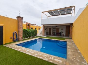 Casa en condominio · 146m² · 2 Recámaras · 1 Estacionamiento · Estupenda Casa
