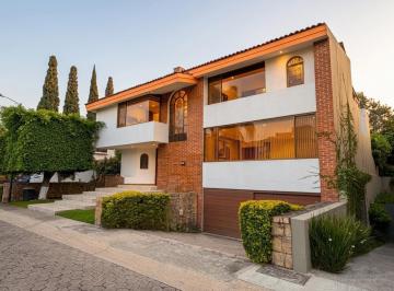 Casa · 450m² · 3 Recámaras · 3 Estacionamientos · Casa en Venta Real San Bernardo Zapopan Jalisco