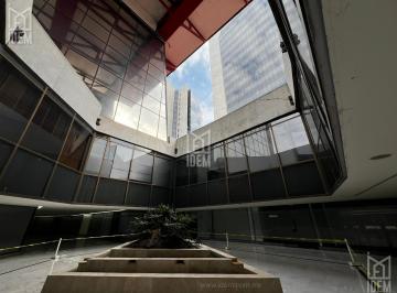 Oficina · 100m² · 1 Estacionamiento · 0527 - Oficina en Venta en Valle Oriente