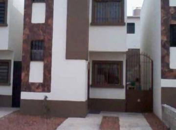 Casa de 2 habitaciones, Nogales · Bonita Casa en Residencial San Sebastian