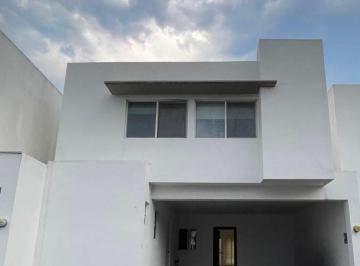 Casa de 3 habitaciones, Monterrey · Vive en El Encanto! Casa en Renta en con Excelente Ubicacion.