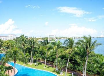 Departamento · 196m² · 3 Recámaras · 2 Estacionamientos · Departamento en Venta en Residencial Isla Dorada Cancún