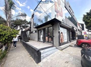 Oficina , Guadalajara · ¡Oportunidad! Propiedad Comercial en Esquina con Excelente Ubicación.