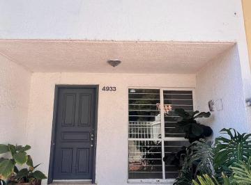 Casa de 2 habitaciones, Zapopan · Casa con Excelente Ubicacion a 5 Min de La Univa