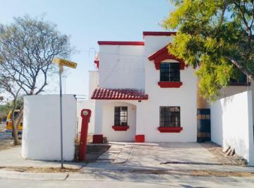 Casa de 2 habitaciones, Monterrey · Se Vende Casa Recien Remodelada y Aplica Todos Los Creditos
