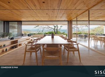 Casa en condominio · 426m² · 4 Recámaras · 3 Estacionamientos · Casa en Condominio Fraccionado en Valle de Bravo