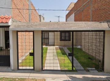 Casa en Venta de 3 habitaciones  · Venta de Casa Asegura un Patrimonio Am