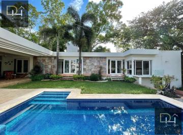 Casa · ¡Hermosa Casa en Renta Sin Muebles en Residencial Campestre, Cancún | Una Planta con Amplio Jardín