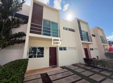 Casa · 127m² · 3 Recámaras · 2 Estacionamientos · Departamento en Long Island en Venta Cancun