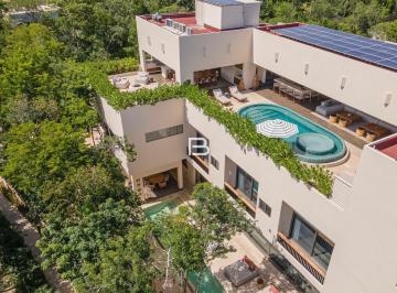 Villa · 1230m² · 5 Recámaras · 2 Estacionamientos · En Venta Villa en Aldea Zama Tulum