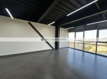 Oficina · 42m² · 2 Estacionamientos · Juriquilla: Oficina en Renta en Juriquilla