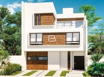 Casa · 166m² · 3 Recámaras · 2 Estacionamientos · Venta de Casa Sobre Av Huayacán en Sayab Residencial