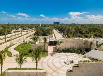 Terreno / Lote · 200m² · Venta en Losantos Cancún de Terreno