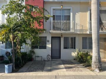 Casa de 3 habitaciones, Guadalajara · Casa en Condominio Villas de Huentitan