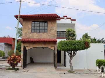 Casa · 105m² · 4 Recámaras · Vendo Casa de 2 Plantas con Excelentes Acabados en Fracc Vida Mejor