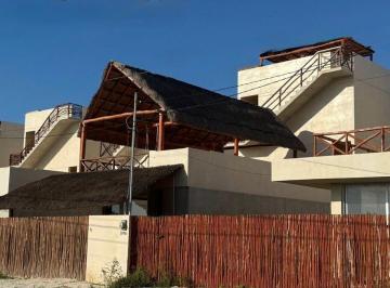 6f6f645ea0349880414ccc013b084027eaad9153e47a51d40645fce5f7cecf4f · Venta de Villa en La Playa, Chucxulub Puerto, Al Norte de Mérida
