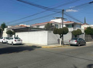 Casa de 4 habitaciones, León · Casa en Renta en San Jerónimo