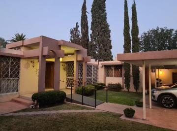 FACHADA · Casa en Venta en El Centro de Saltillo