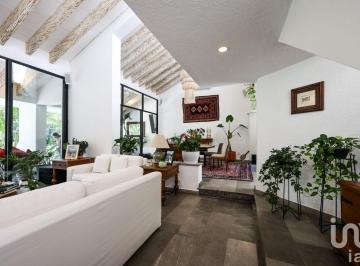 Casa · 337m² · 3 Recámaras · 3 Estacionamientos · Venta Casa en Condominio en Acapantzingo Cuernavaca
