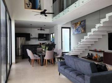 Casa de 2 habitaciones, Mérida · Townhouse 2 Recámaras Amueblado con Jacuzzi en Temozon, Merida