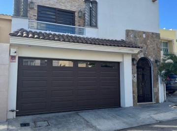 Casa en condominio de 3 habitaciones, Los Cabos · Casa en Renta en Portales, Cabo San Lucas, Bcs