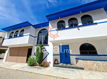 Casa de 4 habitaciones, Tlaxcala · Casa en Venta de 262 m² de Construcción con 4 Recámaras en un Conjunto Cerrado en Tlaxcala Ciudad