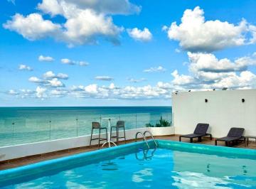 Departamento de 2 habitaciones, Progreso · Departamento en Venta a 30 m del Mar en Chicxulub Puerto
