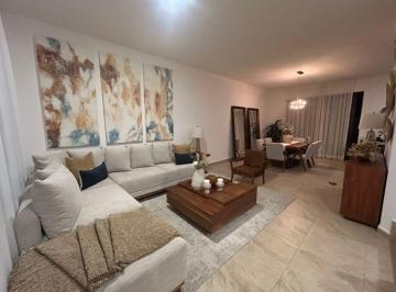 Casa de 3 habitaciones, León · Casa en Venta en Hacienda Valbuena, Zona Norte