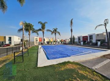 cbf59fa0eba442d1283f9bac7a72625492e96c10f000ae4ec582f415f8e7945d · La Vista | Venta o Renta Casa en Condominio con Gran Jardín.