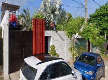 Casa de 4 habitaciones, Lázaro Cárdenas · Casa en Venta en Colonia 600 Casas, Cdad. Lazaro Cardeas, Michoacan
