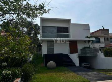 Casa de 3 habitaciones, Zapopan · Casa Moderna en Venta Valle Real