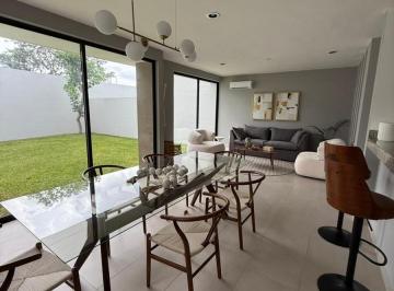 Casa · 178m² · 3 Recámaras · 2 Estacionamientos · Casa en Venta Entrega Inmediata Merida Caucel