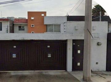 Casa de 3 habitaciones, Atizapán de Zaragoza · Hermosa Casa en Venta en Cerezos Fracc Jardínes de Atizapan Edo de Mex