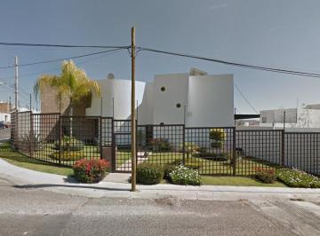 Casa de 4 habitaciones, Querétaro · Casa en Venta San Lorenzo Manzanares