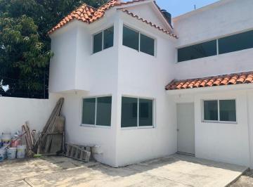 Casa de 4 habitaciones, Yecapixtla · Venta de Casa en Yecapixtla con Todos Los Servicios