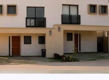 cd255cb42d4b9c070f1d92bddd93934699aa2b583a5e61cf7720ee52ffdb6311 · Hermosa Casa en Venta En, Zona Sur ¡Vive con Estilo y Comodidad!