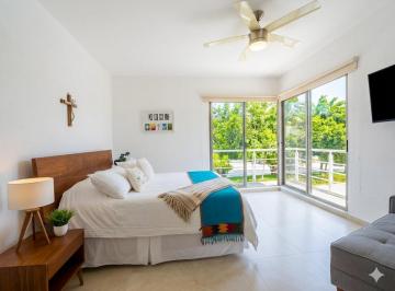 Casa · 180m² · 3 Recámaras · 2 Estacionamientos · Casa en Fraccionamiento Bali